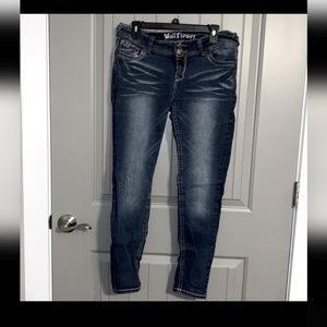 Wallflower Skinny Jeans 9